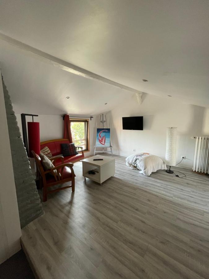 La Plume Apartment Arrigny Ngoại thất bức ảnh